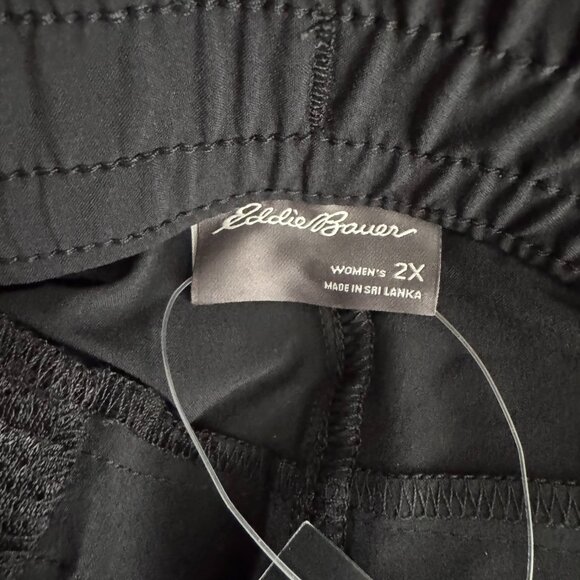 Eddie Bauer Departure Shorts Womens 2X Black‎ Stretch Outdoor NWT SS-2013 - Picture 2 of 11